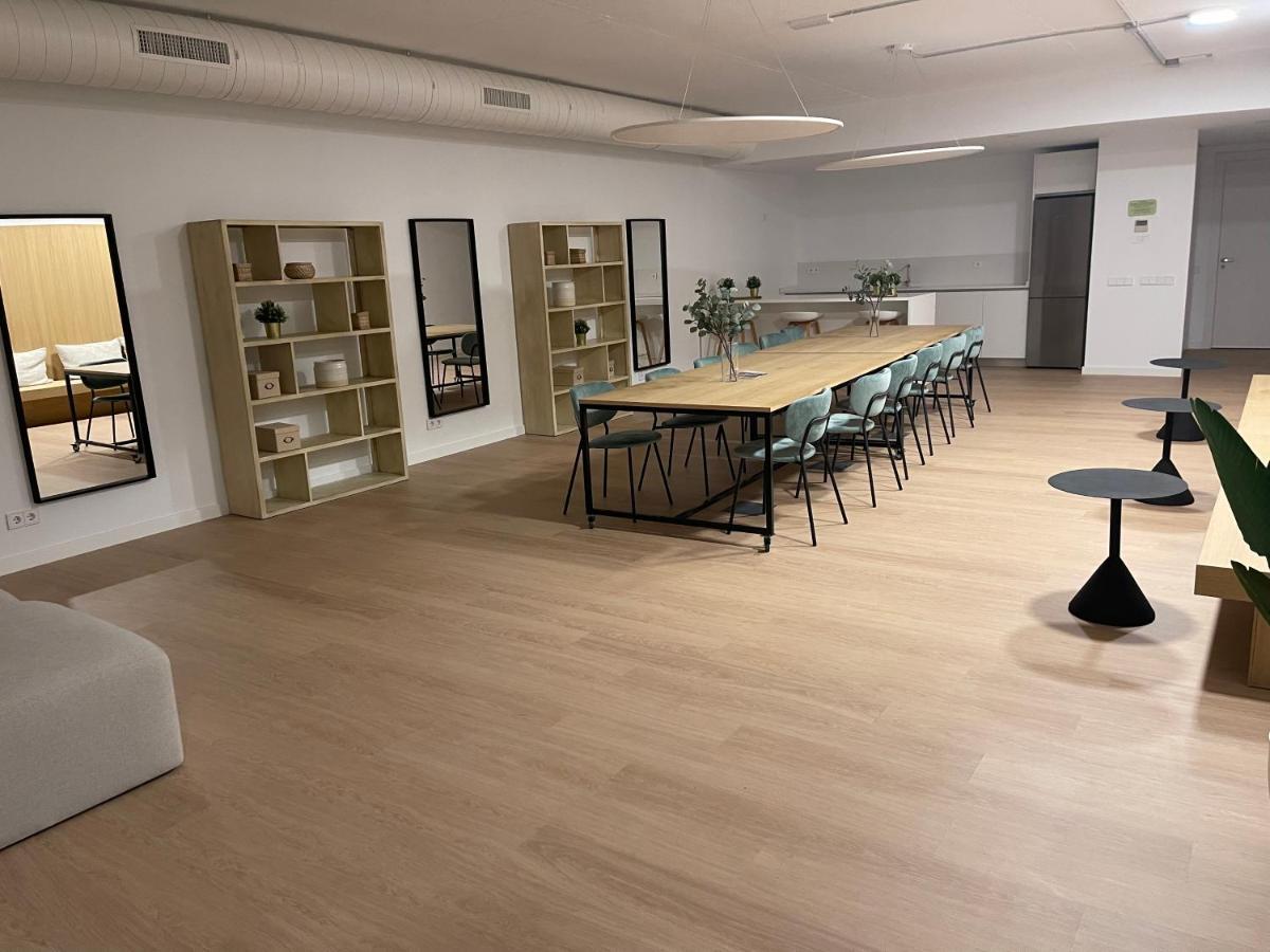 Vanian Gardens Apartment -Stella エステポナ エクステリア 写真